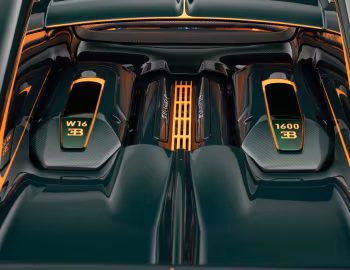 Sob o capô Mansory Vincerò '2026