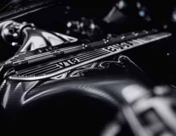 Bajo el capó Bugatti Tourbillon '2024–pr.