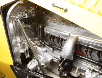 Bajo el capó Bugatti Type 46 Superprofile Coupe '1930