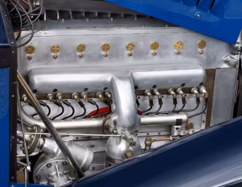 Bajo el capó Bugatti Type 46 Superprofile Coupe '1930
