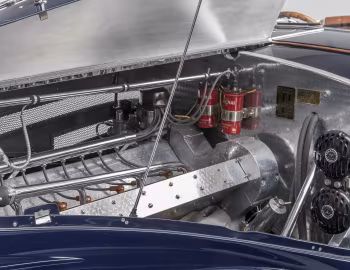 Bajo el capó Bugatti Type 57C Cabriolet by Vanvooren (#57808) '1939