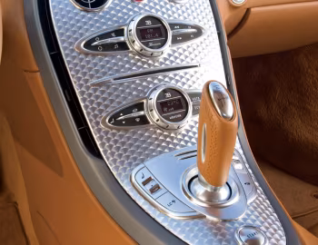 Interior Bugatti Veyron "Gold Edition" '2009