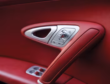 Interior Bugatti Veyron "Sang Noir" '2008