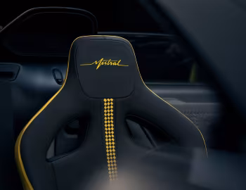 Interior Bugatti W16 Mistral '2024–pr.