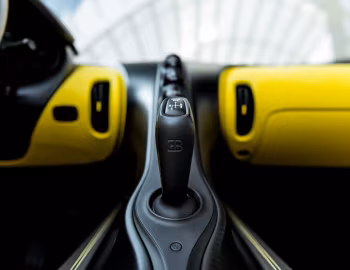 Interior Bugatti W16 Mistral '2024–pr.
