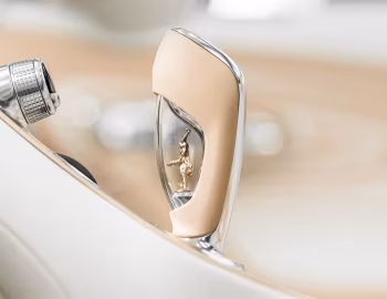 Interior Bugatti W16 Mistral "La Perle Rare" '02.2026