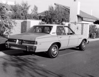 1975 Buick Apollo Sedan (4BX B69)
