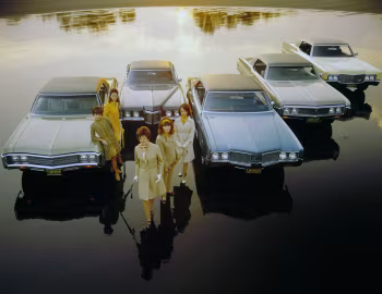 Pontiac Grand Prix, Cadillac Coupe de Ville, Oldsmobile Delta 88 Custom Holiday Sedan, Buick Electra 225 Custom Sport Coupe, Chevrolet Impala Custom Coupe