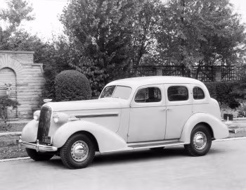 1936 Buick Century Sedan (61)