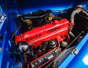 Bajo el capó 1941 Buick Century Sedanet (66S)