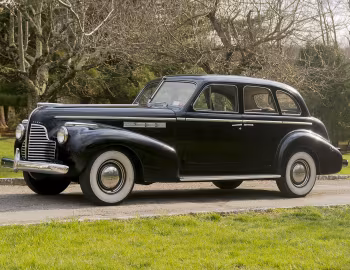 1940 Buick Century Touring Sedan (61)