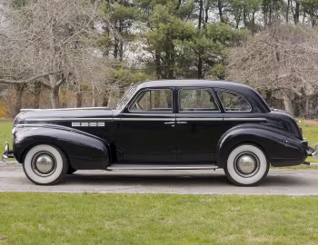 1940 Buick Century Touring Sedan (61)