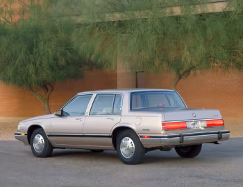 1987–90 Buick Electra (СW5)
