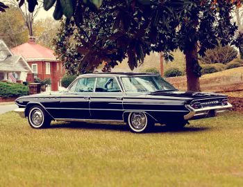 1961 Buick Electra 4-door Hardtop (4739)