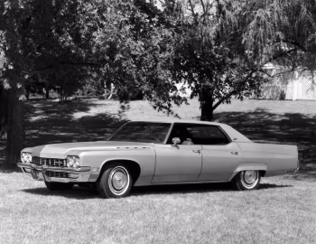1972 Buick Electra 225 Custom Limited 4-door Hardtop (48439) '1971–72