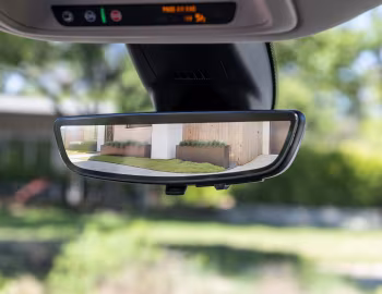 Interior 2022–24 Buick Enclave Avenir [North America] '2021–24
