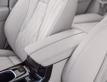 Interior 2021–23 Buick Envision Avenir [North America] '2021–23