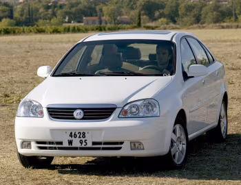 Buick Excelle '04.2003–04.2008