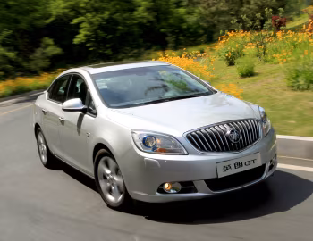 Buick Excelle GT '2010–15