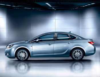 Buick Excelle GT '2010–15