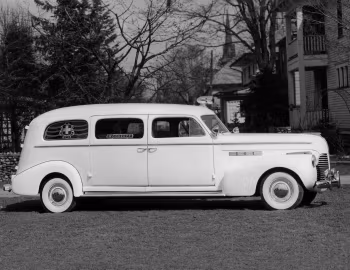 1940 Flxible-Buick Ambulance