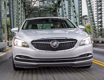 2017–19 Buick LaCrosse [North America] '2016–19