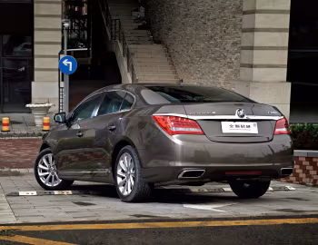 Buick LaCrosse [China] '2013–16