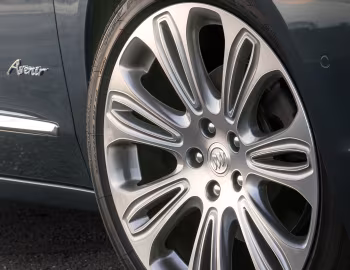 2018–19 Buick LaCrosse Avenir [North America] '2017–19