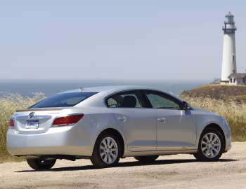 2010–13 Buick LaCrosse CXL [North America] '2009–13