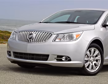 2010–13 Buick LaCrosse CXL [North America] '2009–13
