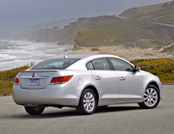 2010–13 Buick LaCrosse CXL [North America] '2009–13