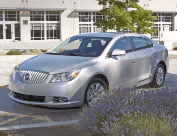 2010–13 Buick LaCrosse CXL [North America] '2009–13
