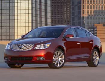 2010–13 Buick LaCrosse CXS [North America] '2009–13