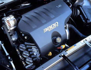 Bajo el capó 2000–05 Buick LeSabre '1999–2005