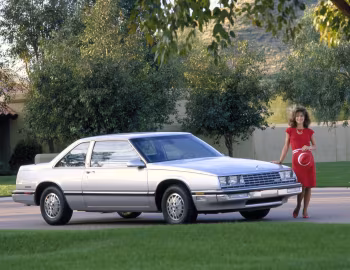 1986 Buick LeSabre Limited Coupe (4HR37)