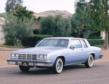1982 Buick LeSabre Custom Coupe (4BN37)