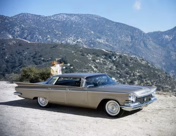 1959 Buick LeSabre 4-door Hardtop (4439)