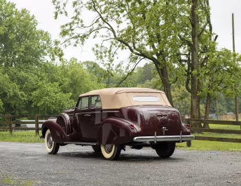 1940 Buick Limited Sport Phaeton (81С)