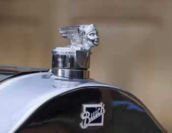 Mascota McLaughlin-Buick Master Six 7-passenger Sedan [UK-spec] (28-50C) '1928