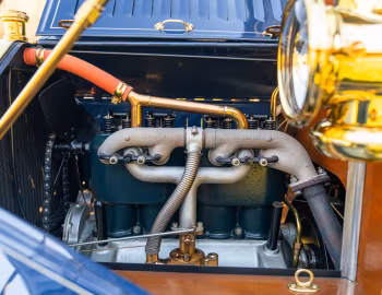 Bajo el capó 1910 Buick Model 10 Toy Tonneau
