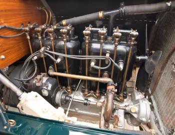 Bajo el capó 1910 Buick Model 19 Touring