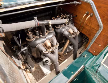Bajo el capó 1910 Buick Model 19 Touring