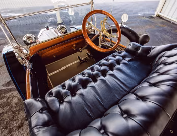 Interior 1913 Buick Model 25 Touring