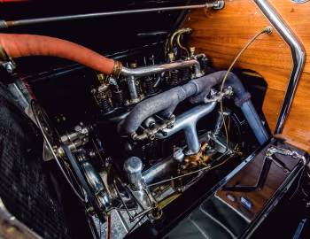 Bajo el capó 1913 Buick Model 25 Touring