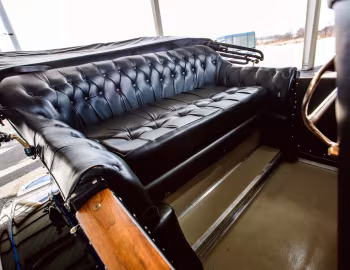 Interior 1913 Buick Model 25 Touring