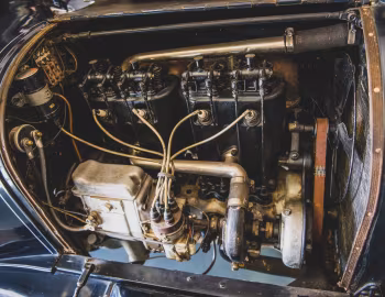Bajo el capó 1914 Buick Model B-36 Roadster