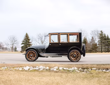 1919 Buick Model H-50 7-passenger Sedan
