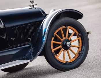 1919 Buick Model H-50 7-passenger Sedan