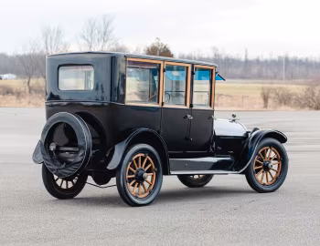 1919 Buick Model H-50 7-passenger Sedan