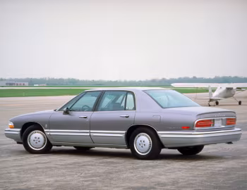 1991–96 Buick Park Avenue Ultra (U69 CU5) '1990–96